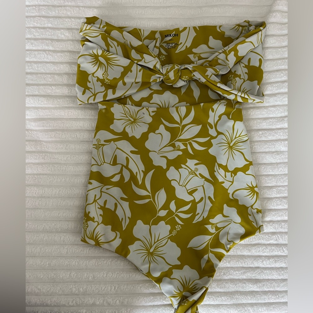 MIKOH HIBISCUS PRINT ONE PIECE